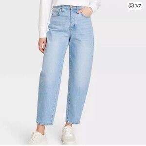 Universal Thread Light Blue Ankle Jeans